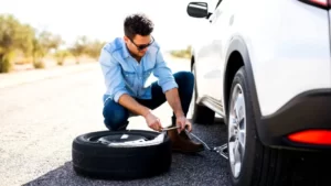 ¿Cómo cambiar una rueda ponchada?